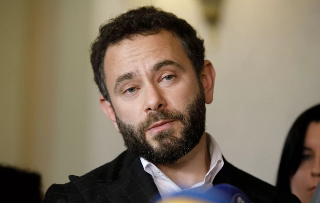 Где сейчас Александр Дубинский  в 2025 ? Куда делся и пропал ?