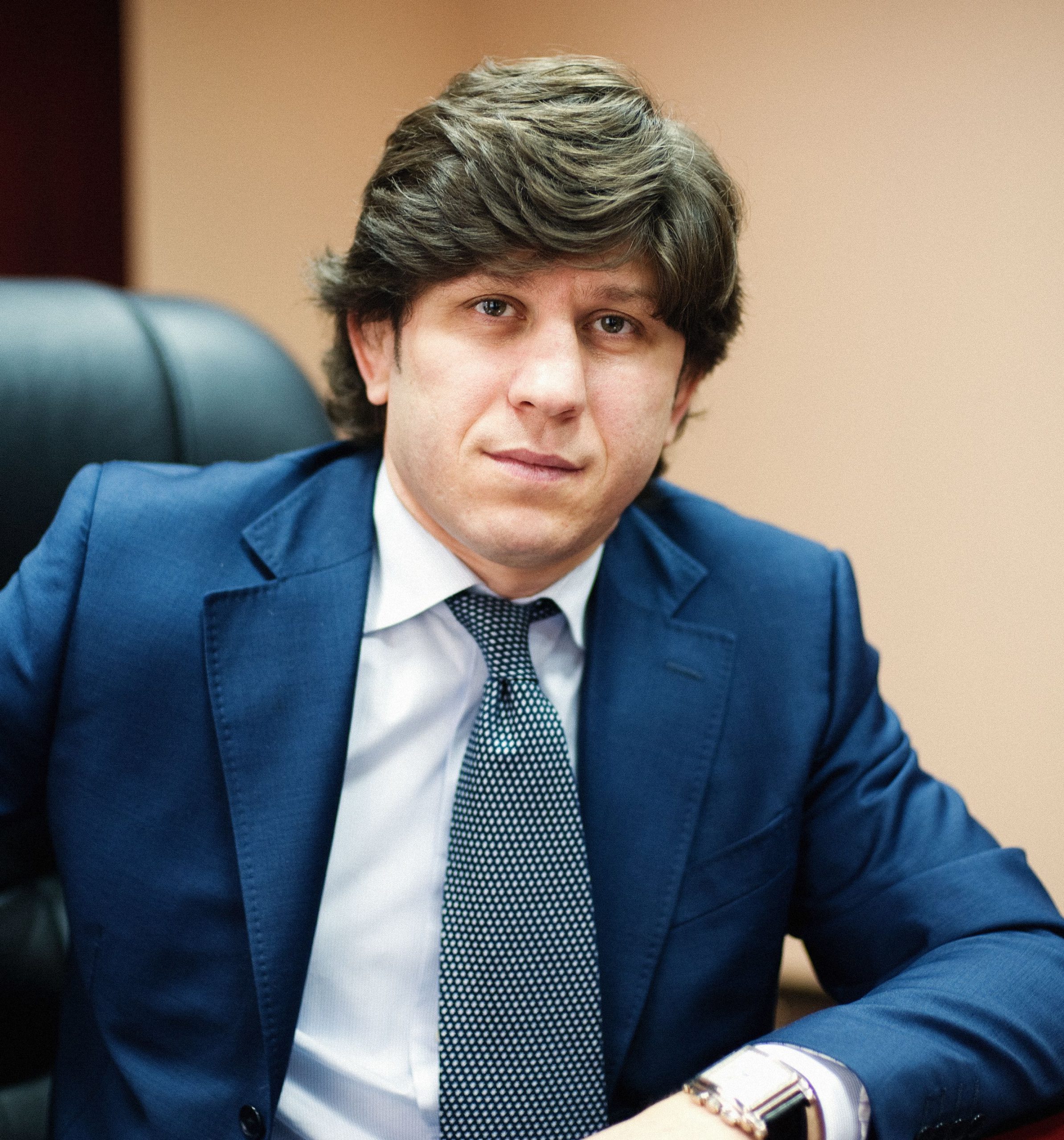 Где сейчас Эльбрус Тедеев в 2025 ? Куда делся и пропал ?