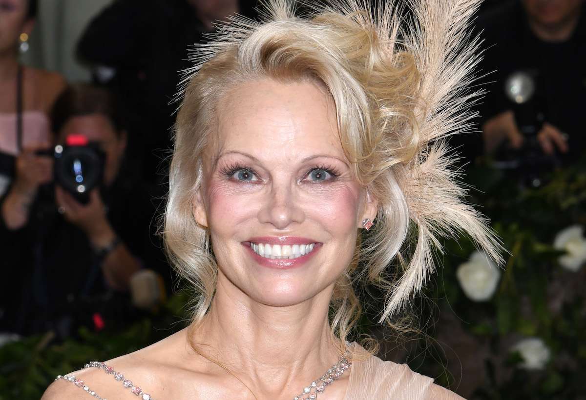 pamela-anderson-1 pamela-anderson-1