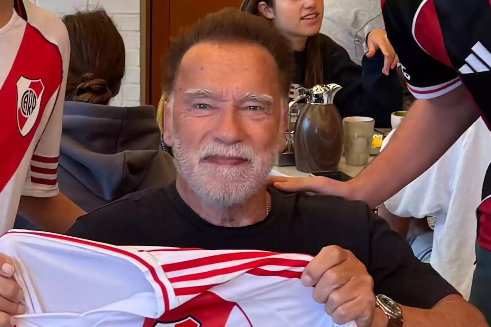 20040eui5cpmsffh3hmbyvsndwuwene_1600_2133