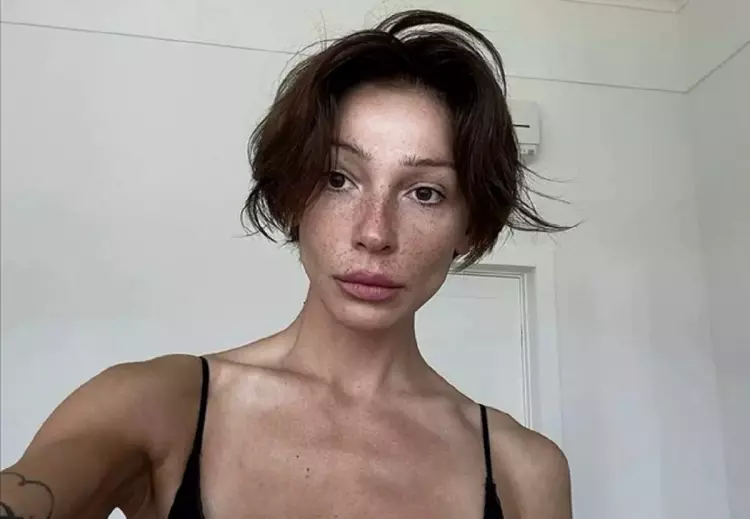 ad75a29ed2e9b2059fbb8ec3cd9e64f9e99ffda9