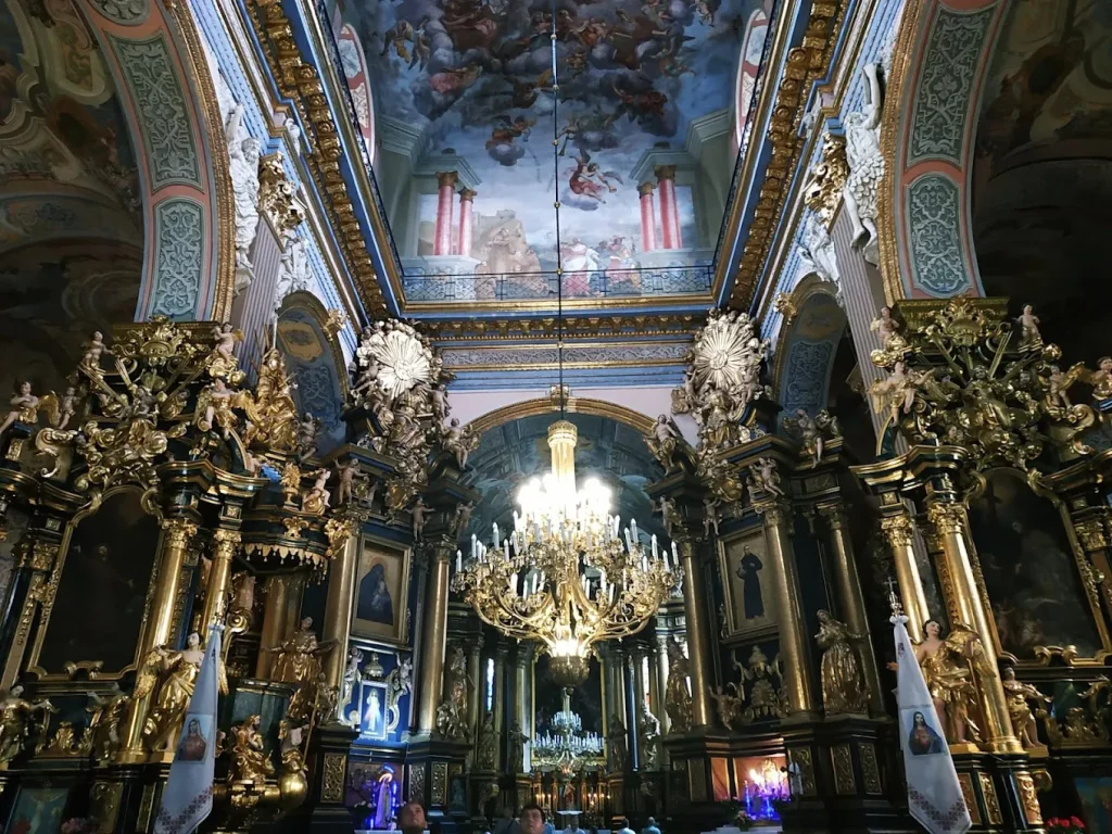 Церкви святого Андрія всередині / фото Tetiana Yaroshenko