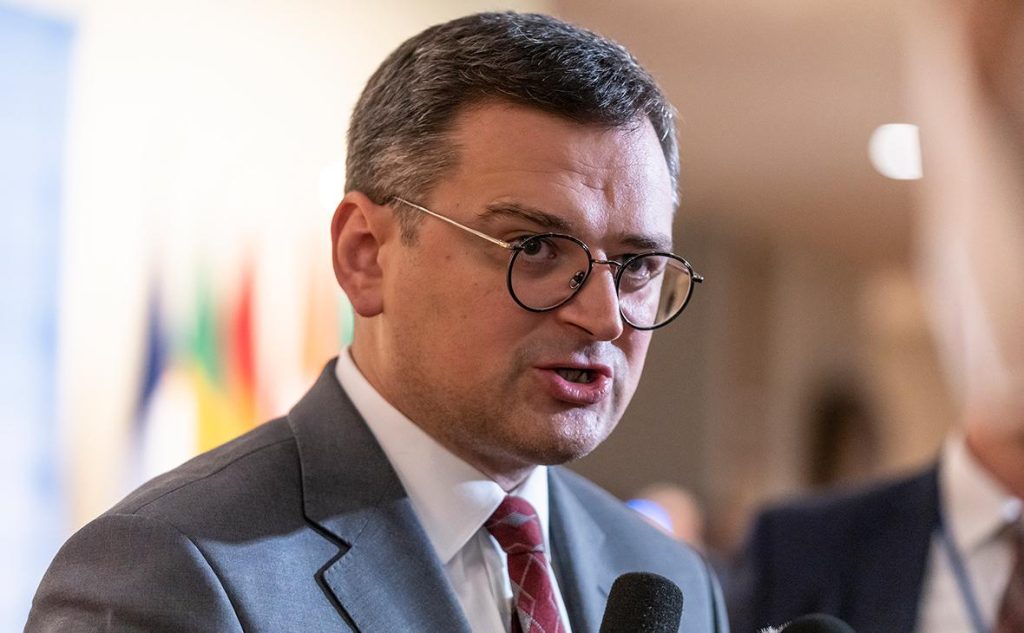 Дмитрий Кулеба Развод: подробности личной жизни и профессиональный путь