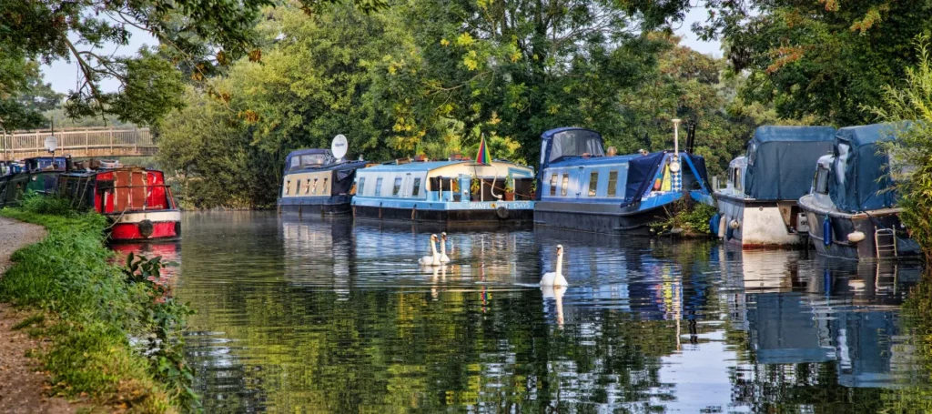 Канал Кеннет і Ейвон / фото Visit Newbury