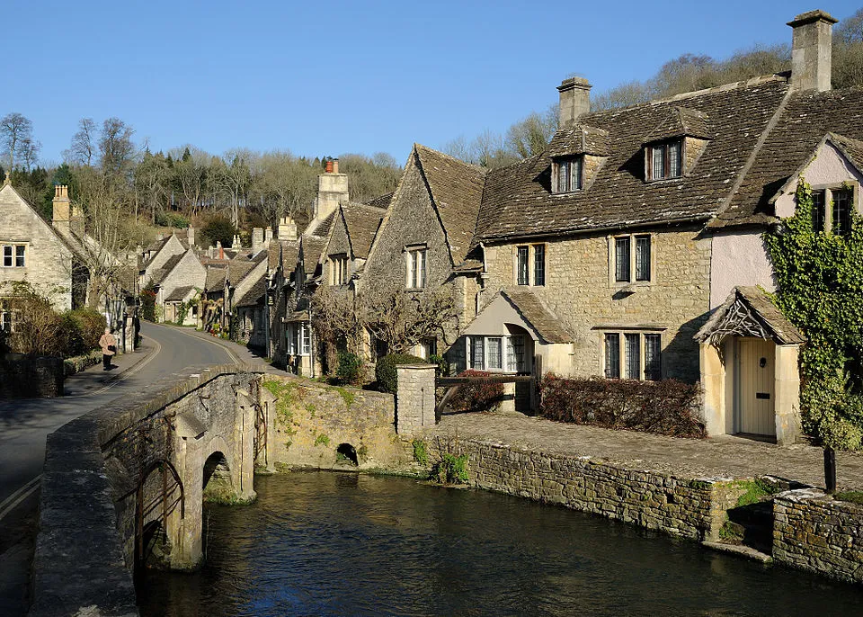Регіон Cotswolds в Англії / фото Вікіпедії
