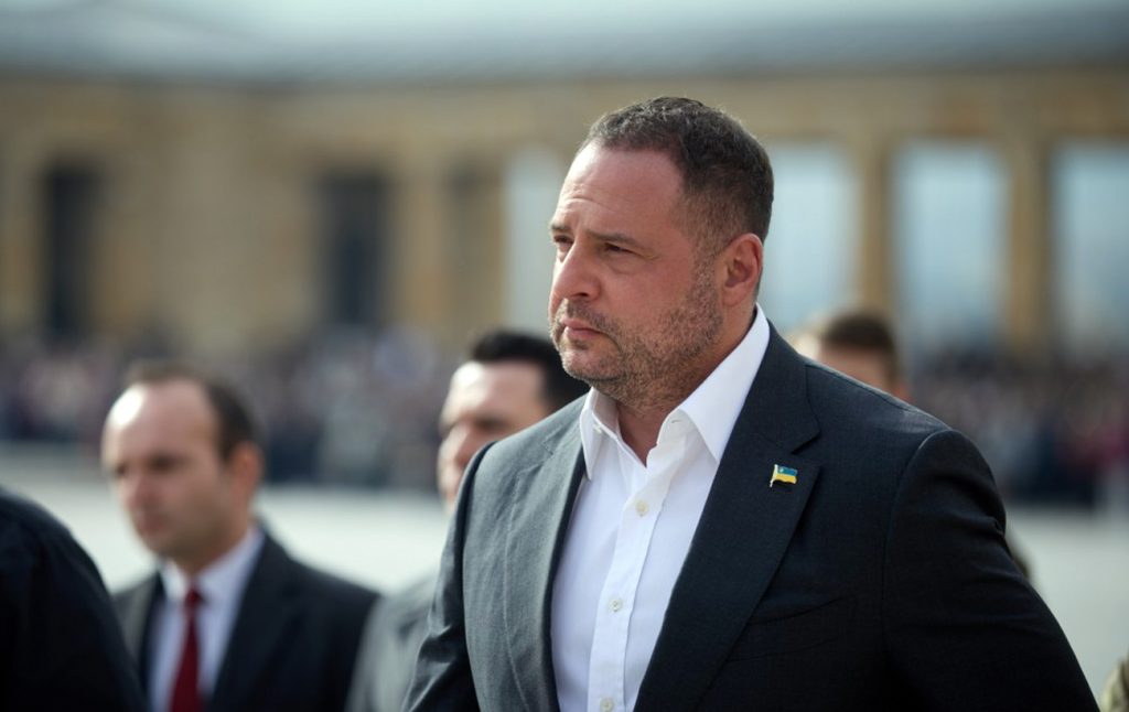 Хто Такий Єрмак: Детальна Біографія, Кар'єра та Особисте Життя