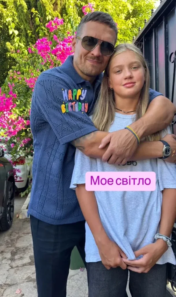 Дети Усика: подробности личной жизни и семья украинского боксера