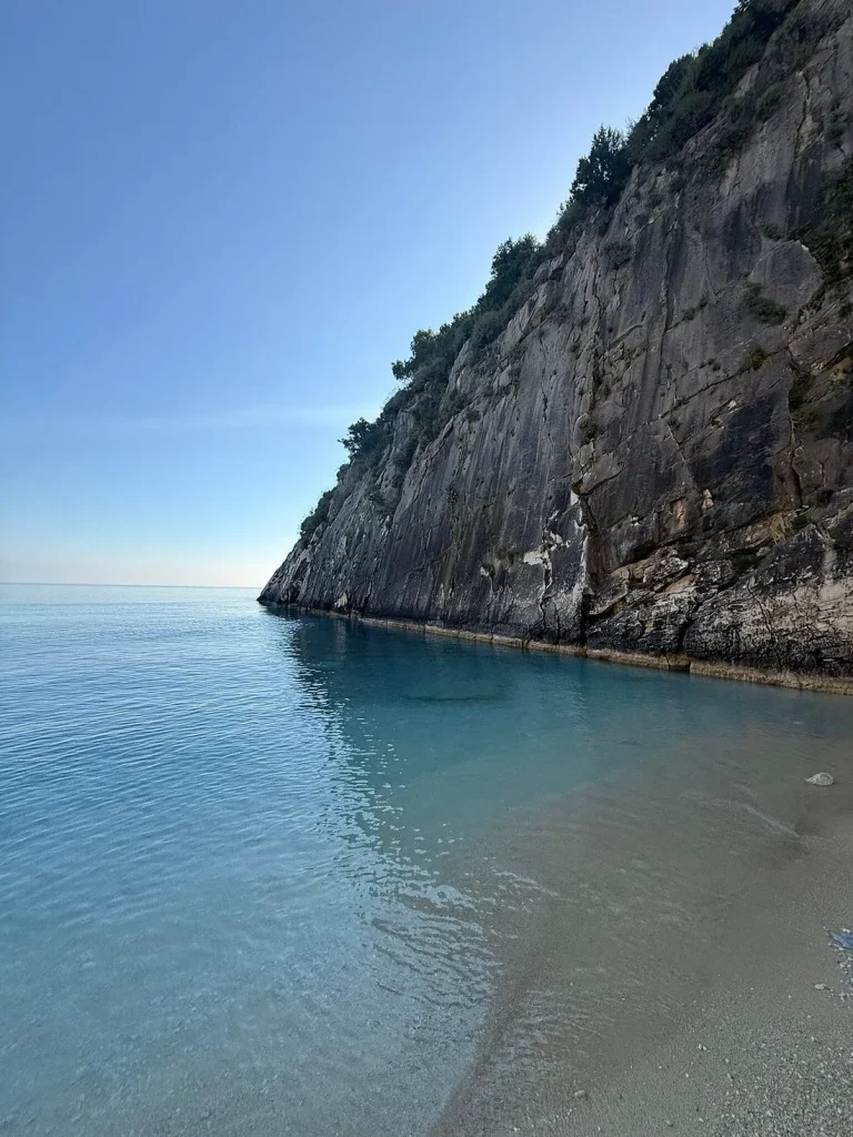 Пляж Сігія / фото TripAdvisor